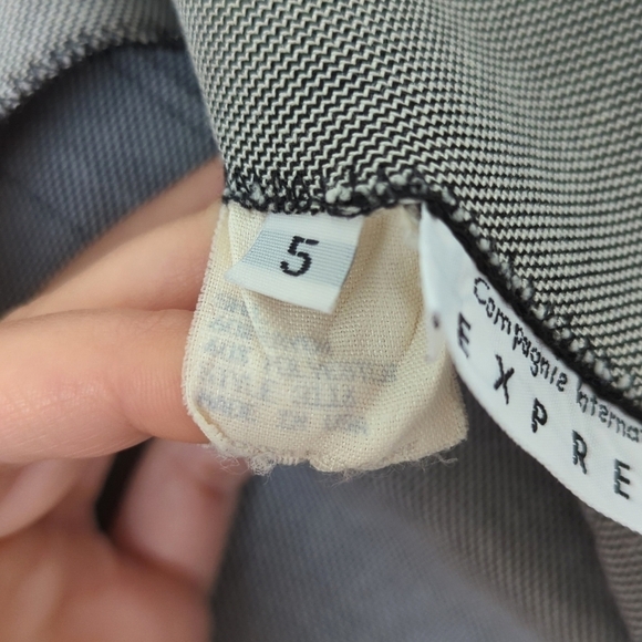 Express 90's Vintage Lightweight Chevron Knit High Waist Pleat Wide Leg Shorts 5 - Picture 13 of 14